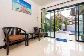 01SEA VIEW pool villa 6 BR at town **大房子，海景和便宜的价格。